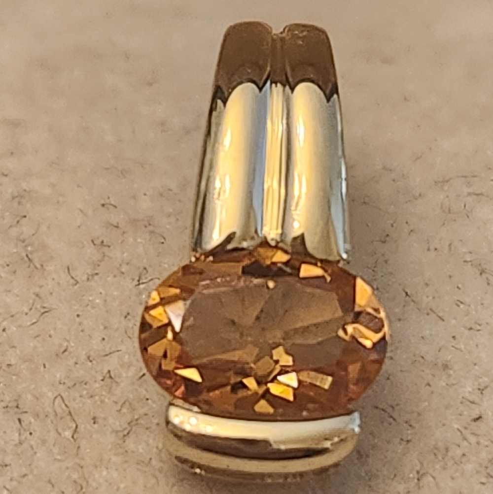 Elegant 14kt  Gold and Citrine  Pendant New